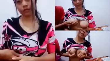 Alasan Kerja Kelompok Siswi SMA Nekat Pamer Dada poster